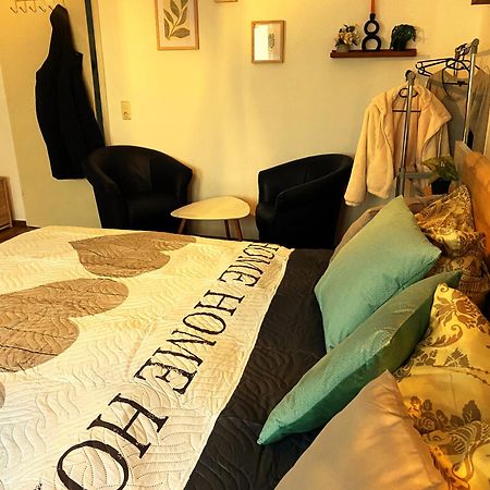 Karli'S Stuebchen Daire Gera Dış mekan fotoğraf
